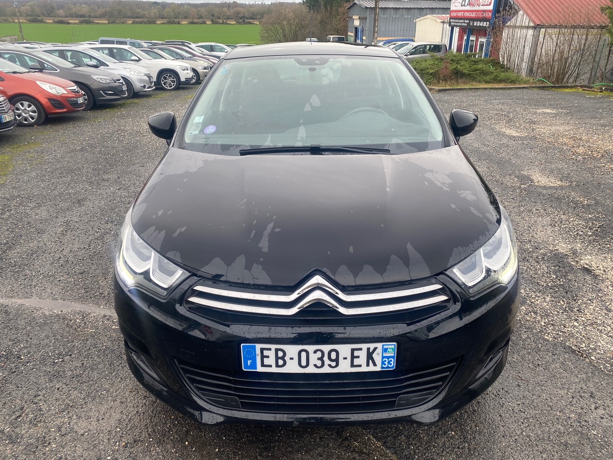 Citroën C4 1.2i 110cv  1ère main kit de distribution neuf