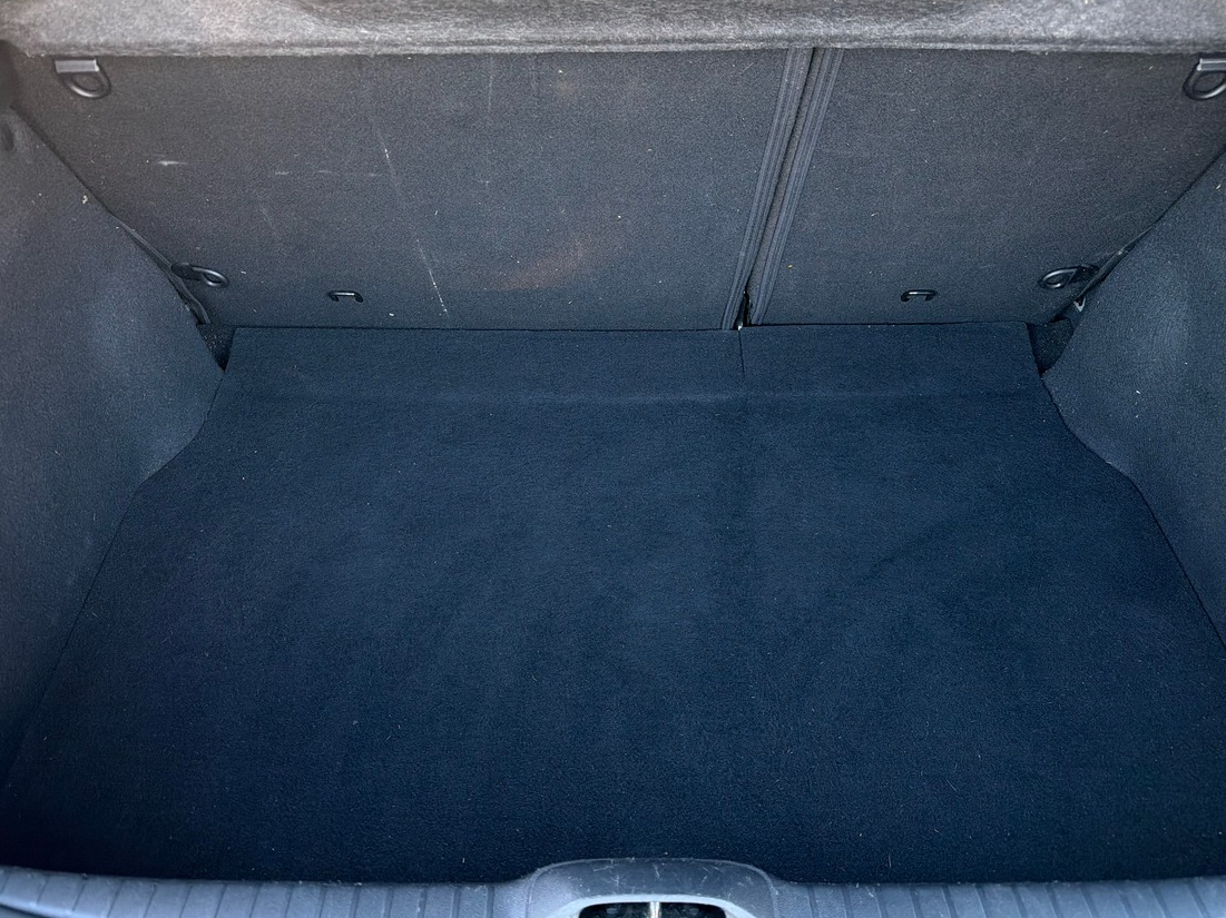 Peugeot 208 Allure 1.2 110 cv BVM5 - Distribution OK / 1ère main