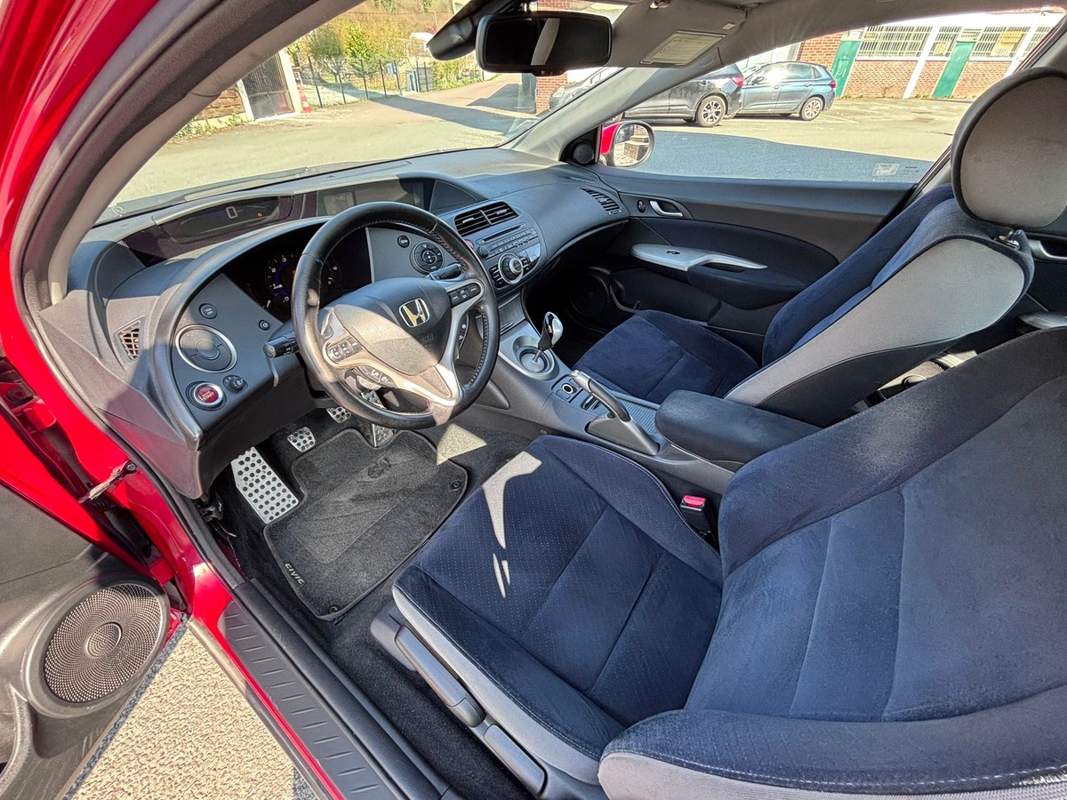 Honda Civic 2.2 CTDI 140 Elegance - Révisée - Garantie