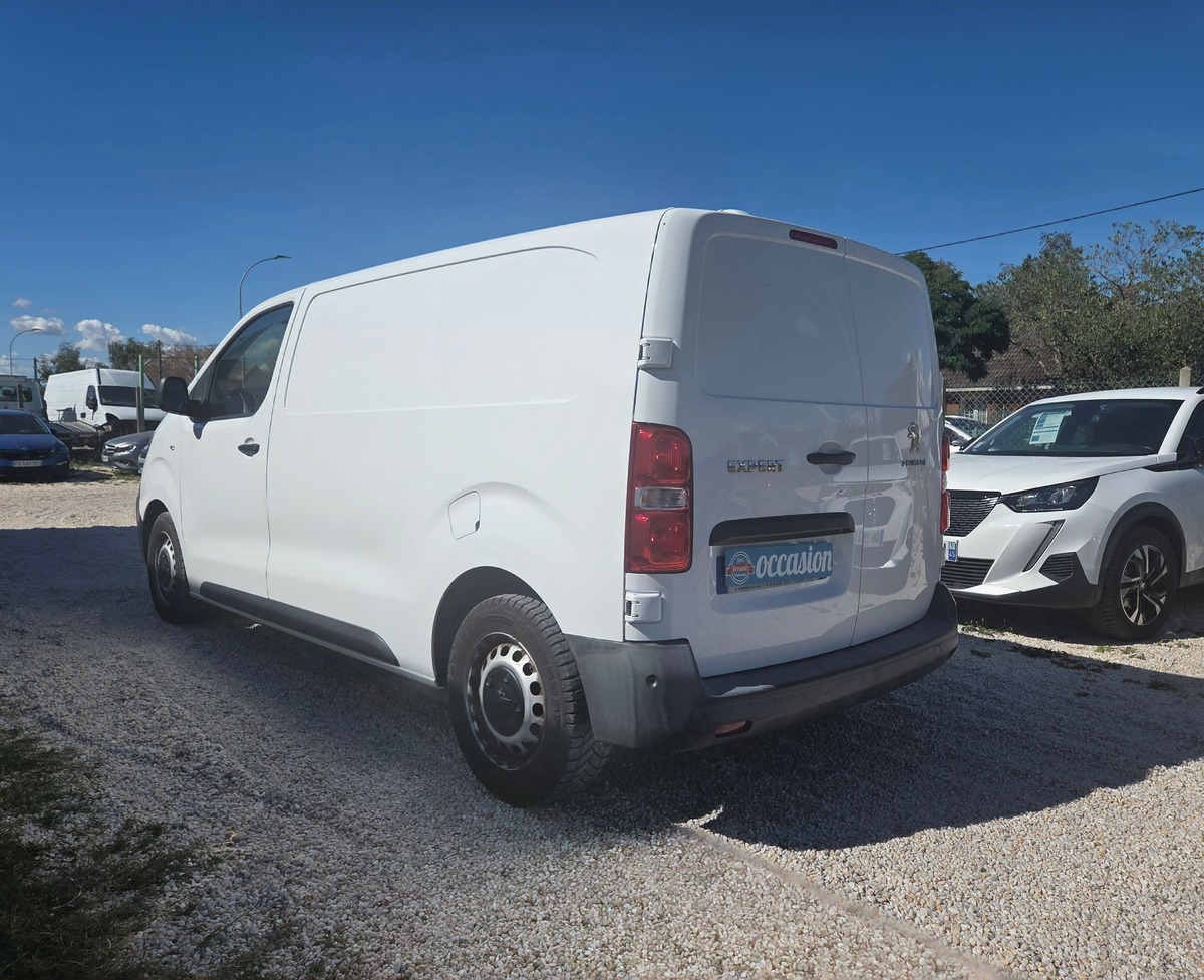 Peugeot Expert 2.0L BLUE HDI 180CV ASPHALT EAT8 /1* MAIN 12491.67 HT