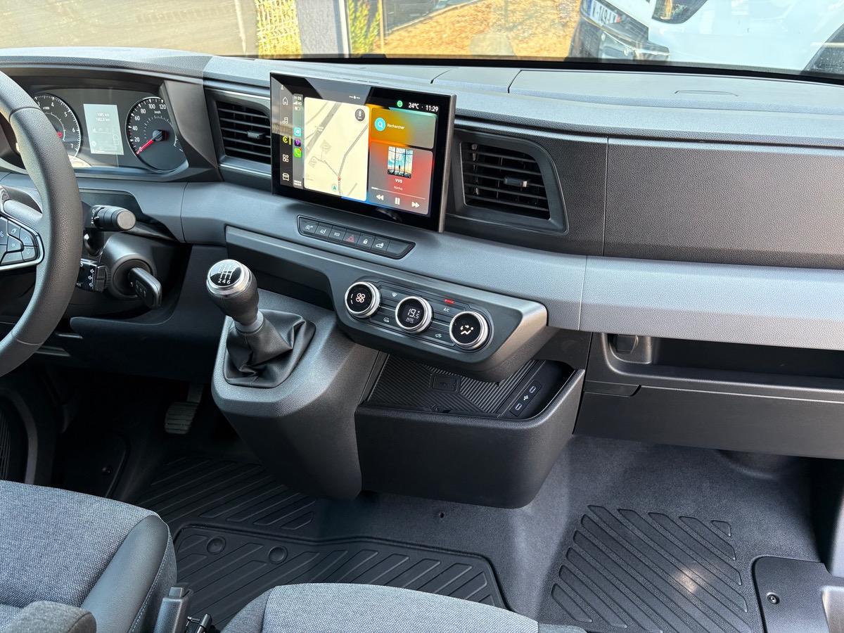 RENAULT Master L2H2 3T5 Blue dCi 150 EXTRA