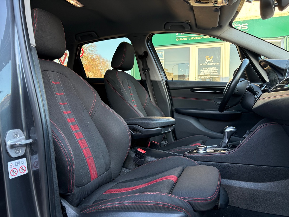 Bmw Série 2 Active (F45) Tourer 225xe 1.5 i 12V 225 Hybrid 4x4 136 cv Boîte auto