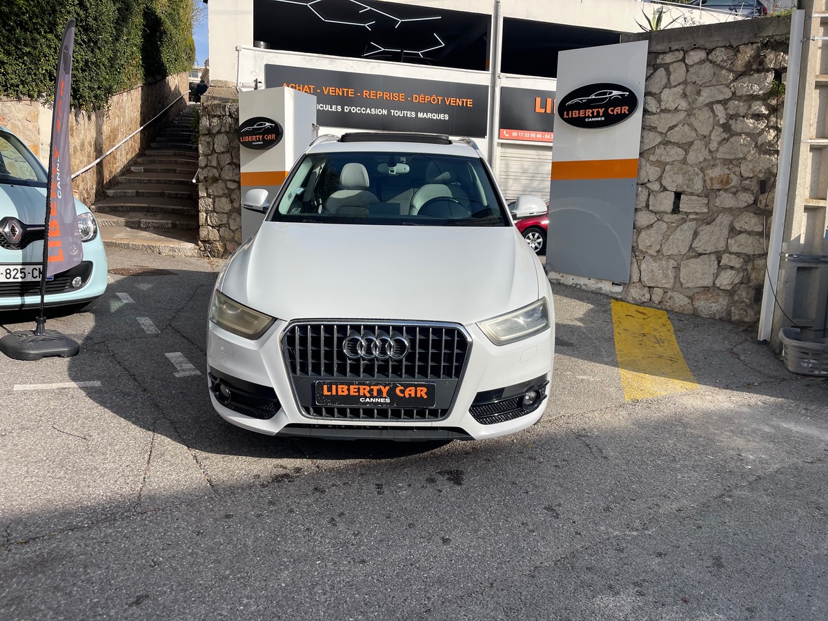 Audi Q3 2.0 TDI 140 CV Quattro / S Line/  Toit ouvrant / Ambition Luxe /Caméra