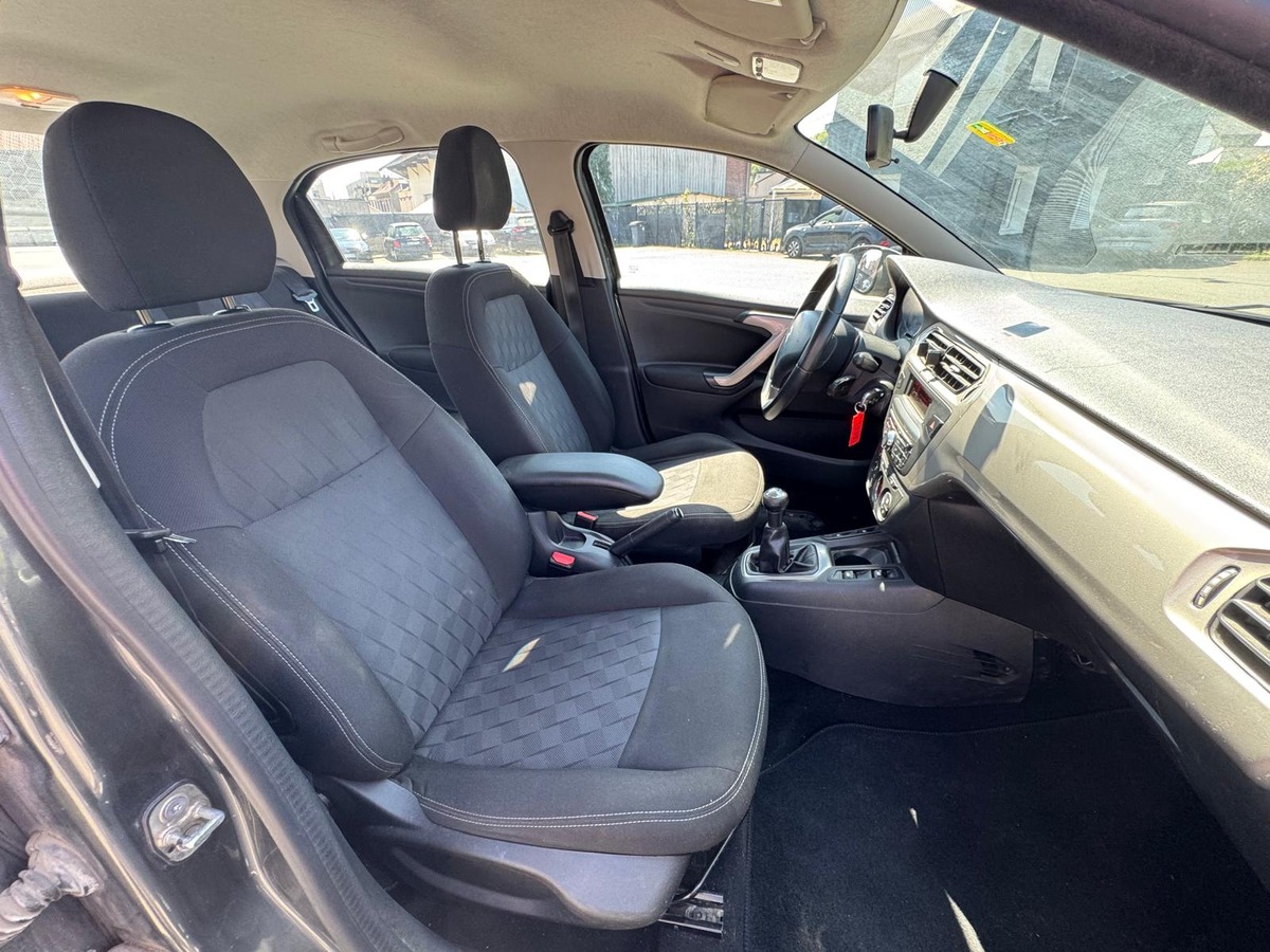 Citroën C-Elysée 1.6 blue-hdi 100ch Confort