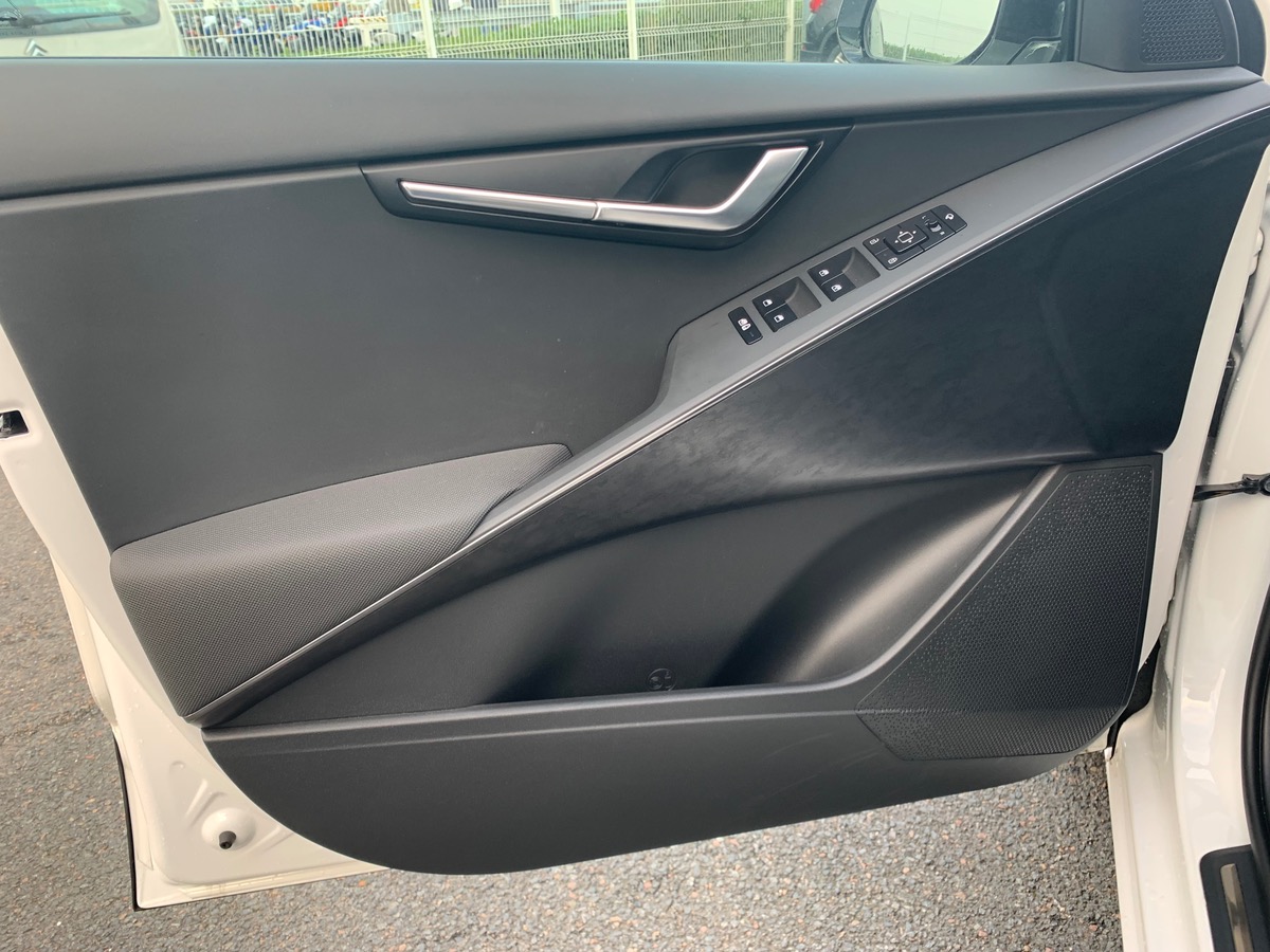 Kia Niro 141| PREMIUM | Pack Drive + | Garantie constructeur 2031 | Régulateur de vitesse adaptatif