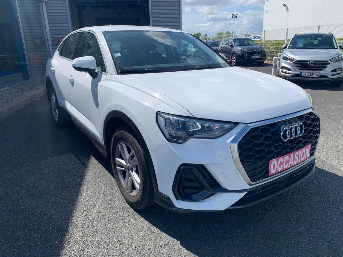 Audi Q3 Sportback 150 | Premiére MAIN | Design | Apple car play | Attelage amovible | Entretien AUDI
