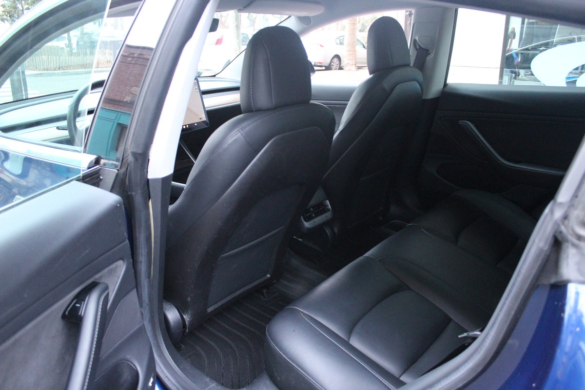Tesla Model 3 306 AUTONOMIE STANDARD PLUS RWD 50KWH 4CV
