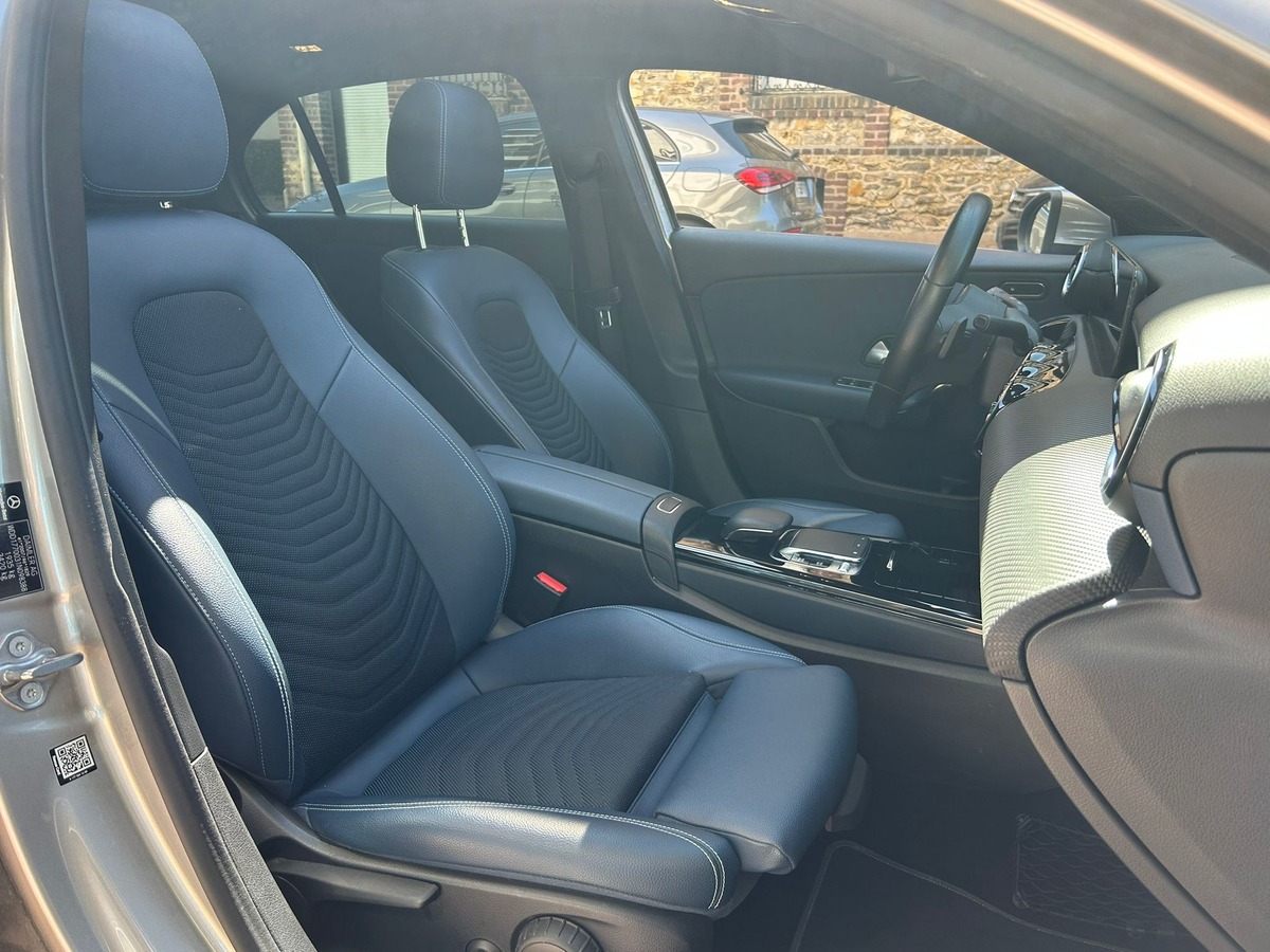 Mercedes-Benz Classe A IV 180 D STYLE LINE 7G-DCT