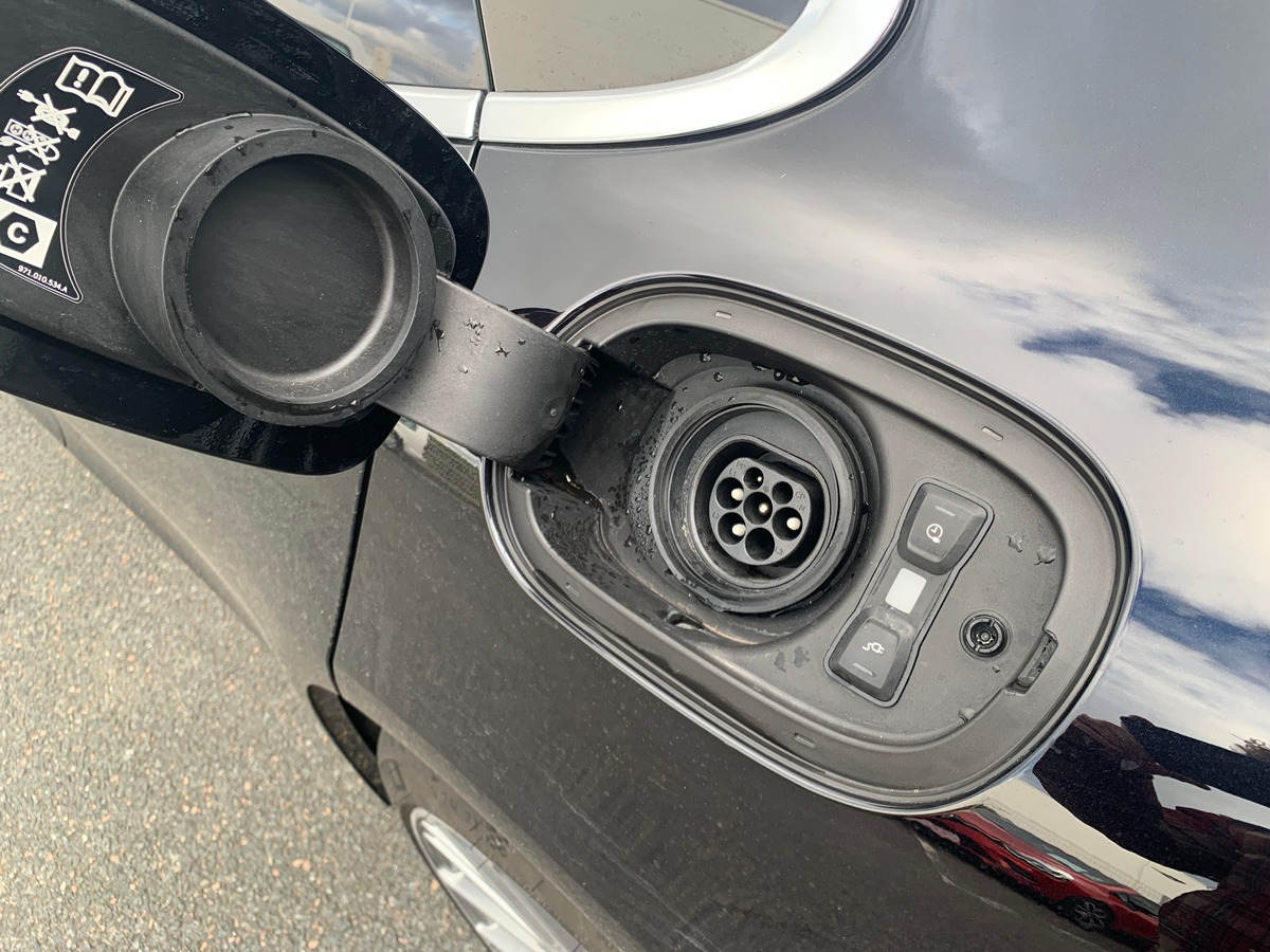 Porsche Panamera 465 ch | Platinium Edition | 4 E- Hybrid | TVA Récupérable | Jantes Sport Exclusive