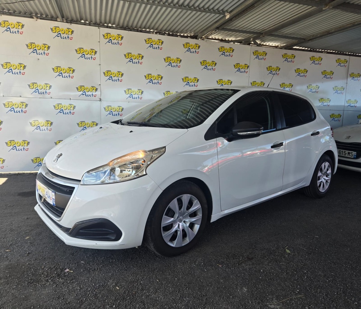 Peugeot 208 1.6 hdi