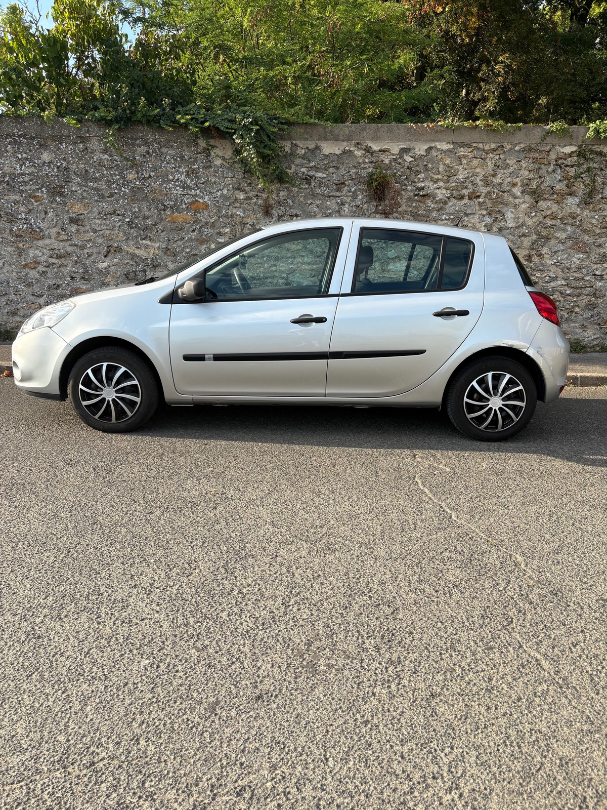 RENAULT Clio 3 phase 2 AUTHENTIQUE 1.2 16v