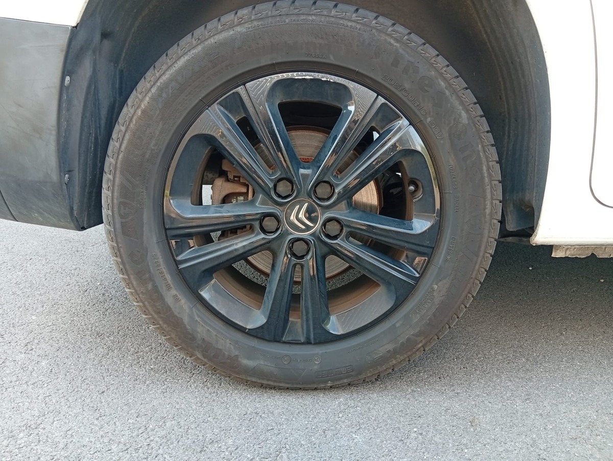Citroën Berlingo M BlueHDi 100ch S&S Feel Pack " Première Main " et "Suivi Citroën"
