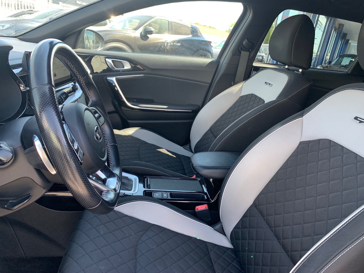 Kia Ceed 160 ch | SW GT LINE | Boîte automatique | GPS | Caméra de recul | Système d'accès sans clé