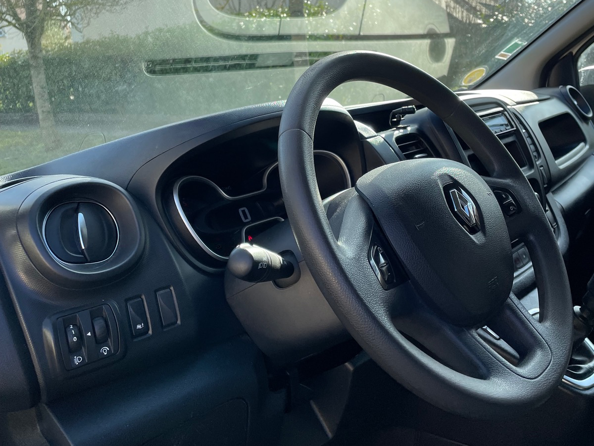 RENAULT Trafic 2.0 dci L1H1 120cv
