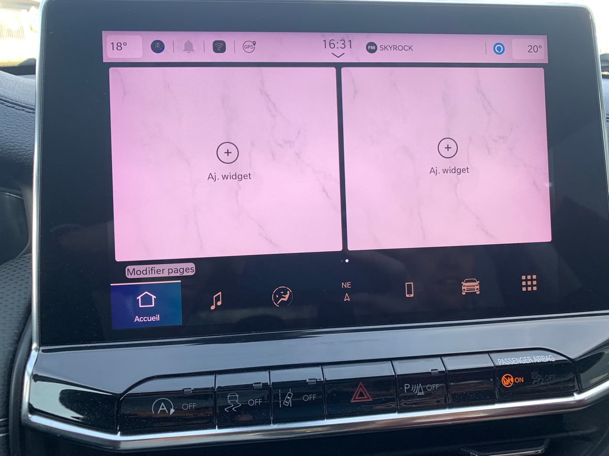 Jeep Compass 130 | (2) 1.6 MJET | Night Eagle | Attelage | GPS | Régulateur vitesse | Apple car Play