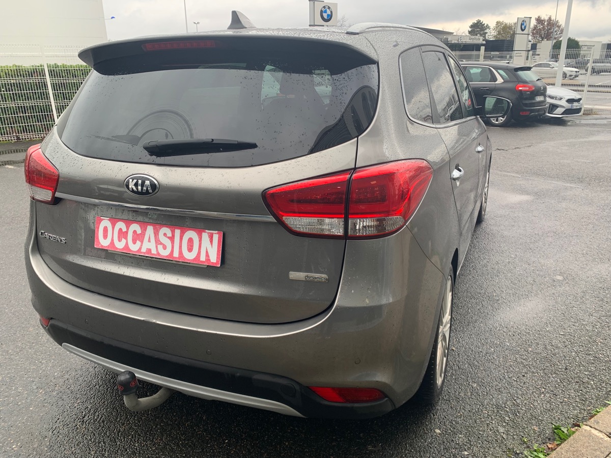 Kia Carens 141 ch | PREMIUM | 7 Places | Phase 2 | Attelage| Toit ouvrant | Caméra de recul | Jantes