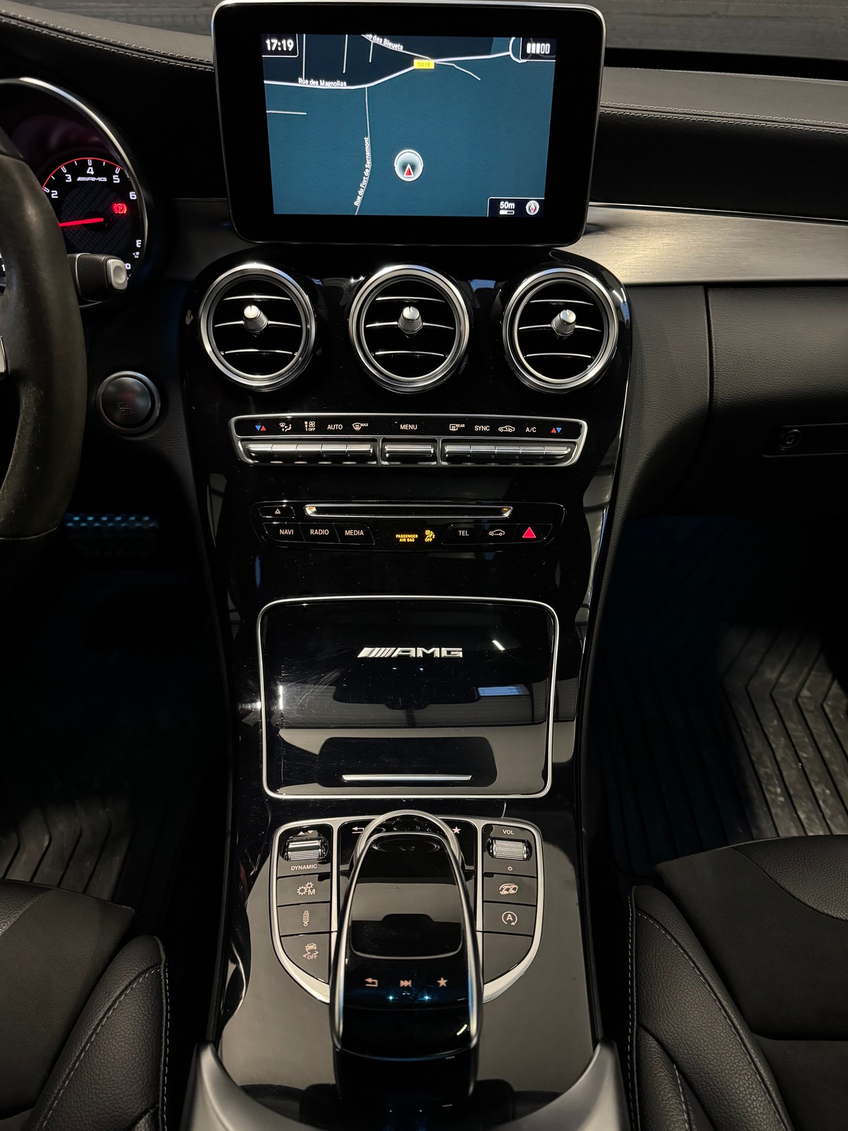 Mercedes-Benz Classe C 63S AMG SPEEDSHIFT V8 510CH