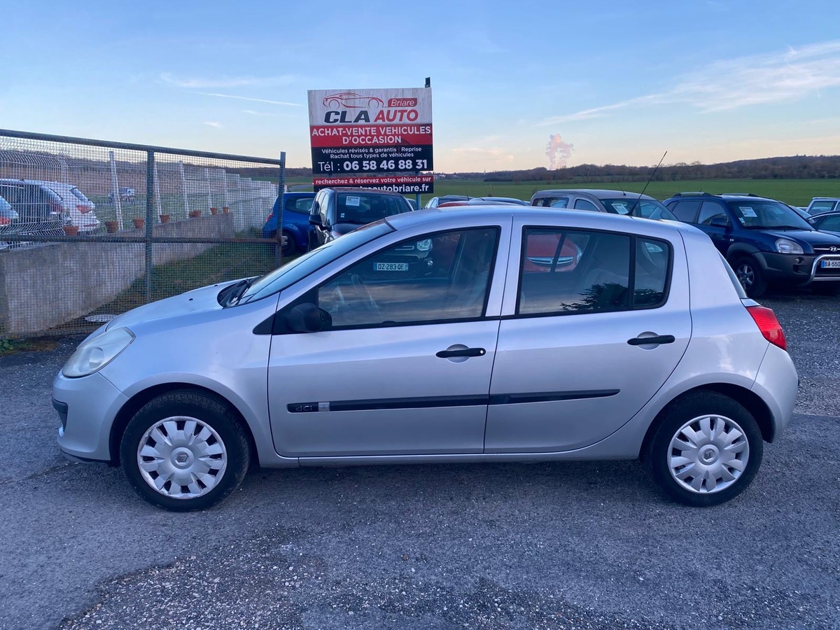 RENAULT Clio 1.5 dci 70cv 188055km garantie 3 mois