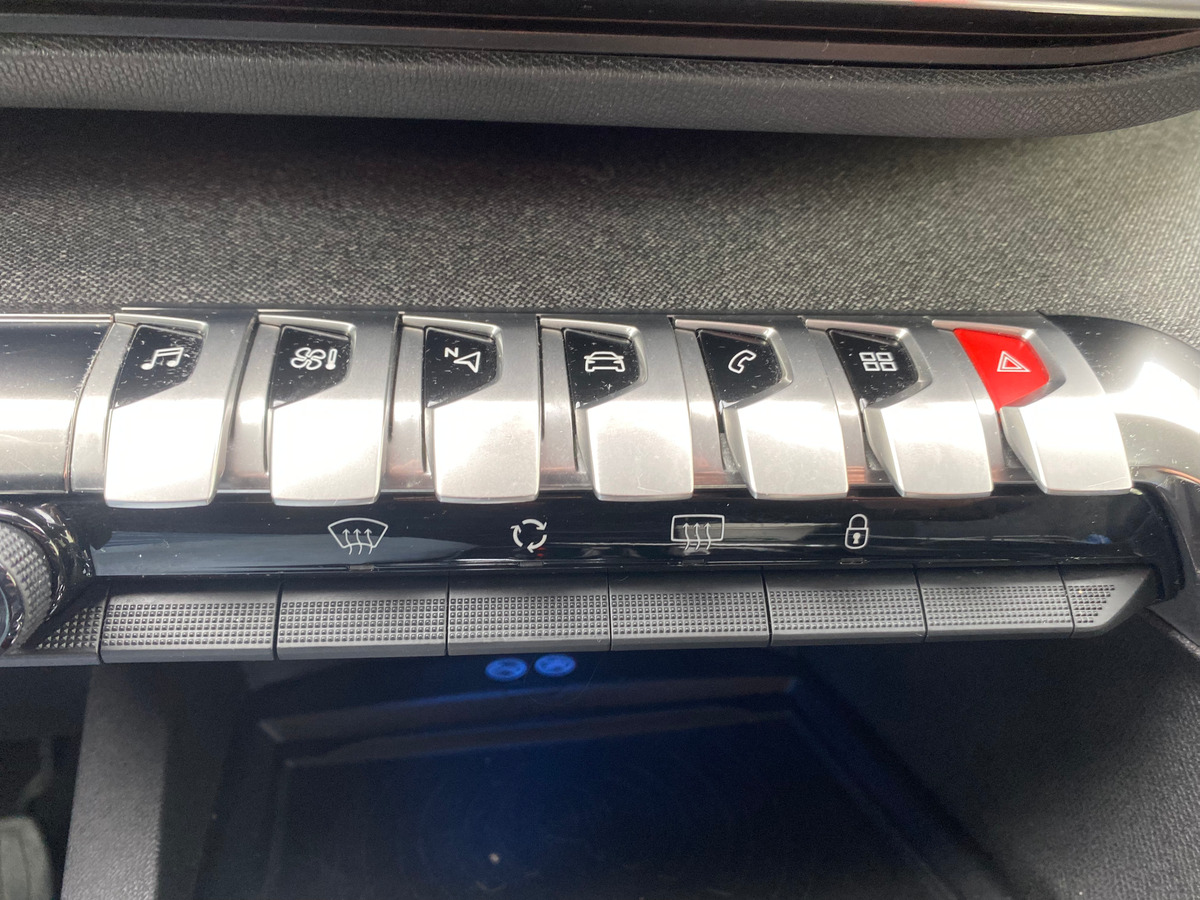 Peugeot 5008 1.5l blueHDI 130 Allure EAT8 7 places - SEMI CUIR - CARPLAY - BOITE AUTO