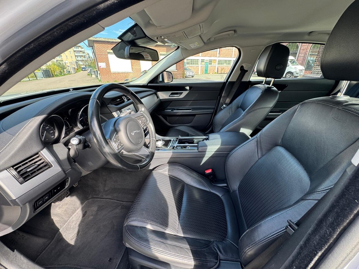Jaguar XF 30d Prestige 3.0 V6 - Garantie