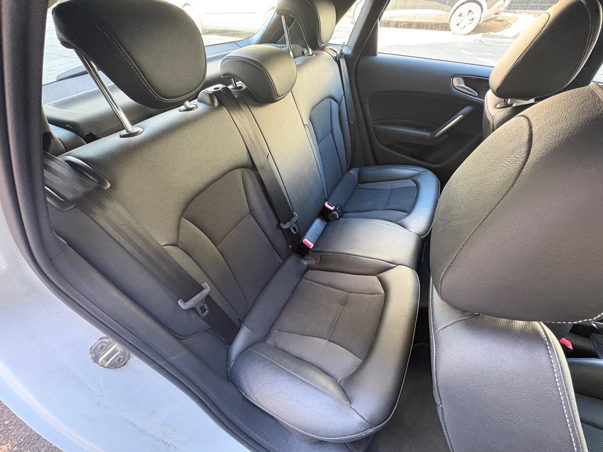 Audi A1 Phase 2 Sportback 1.4 TSI 16V 125 cv