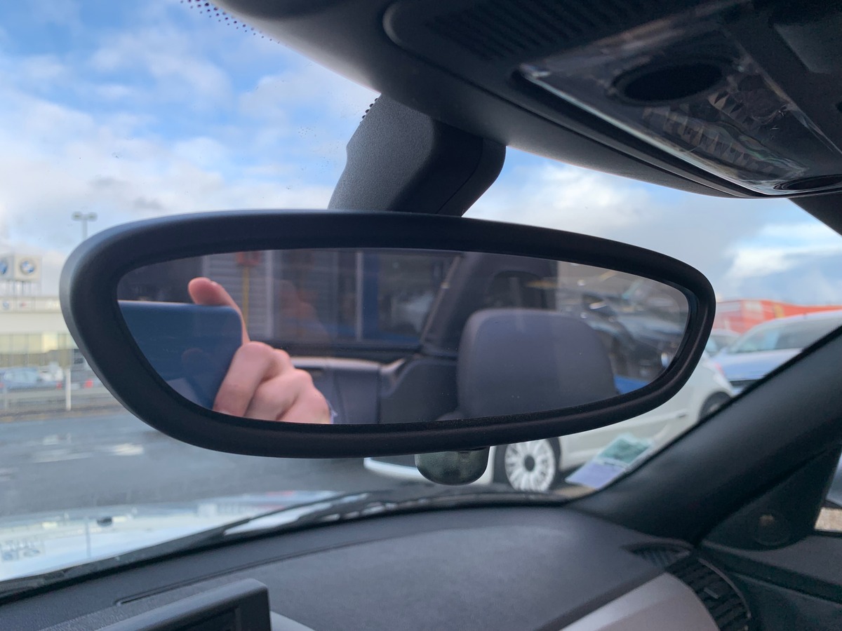 Bmw Z4 231 ch | 3.0L | Roadster | Cuir | GPS | Radar de recul | Climatisation | Pack Nord