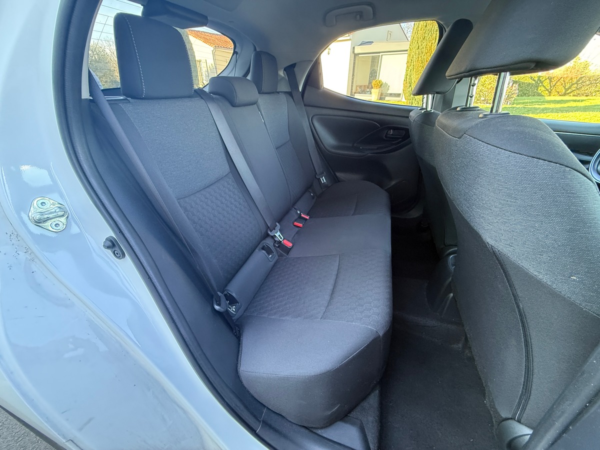 Toyota Yaris 70 VVT-I DESIGN