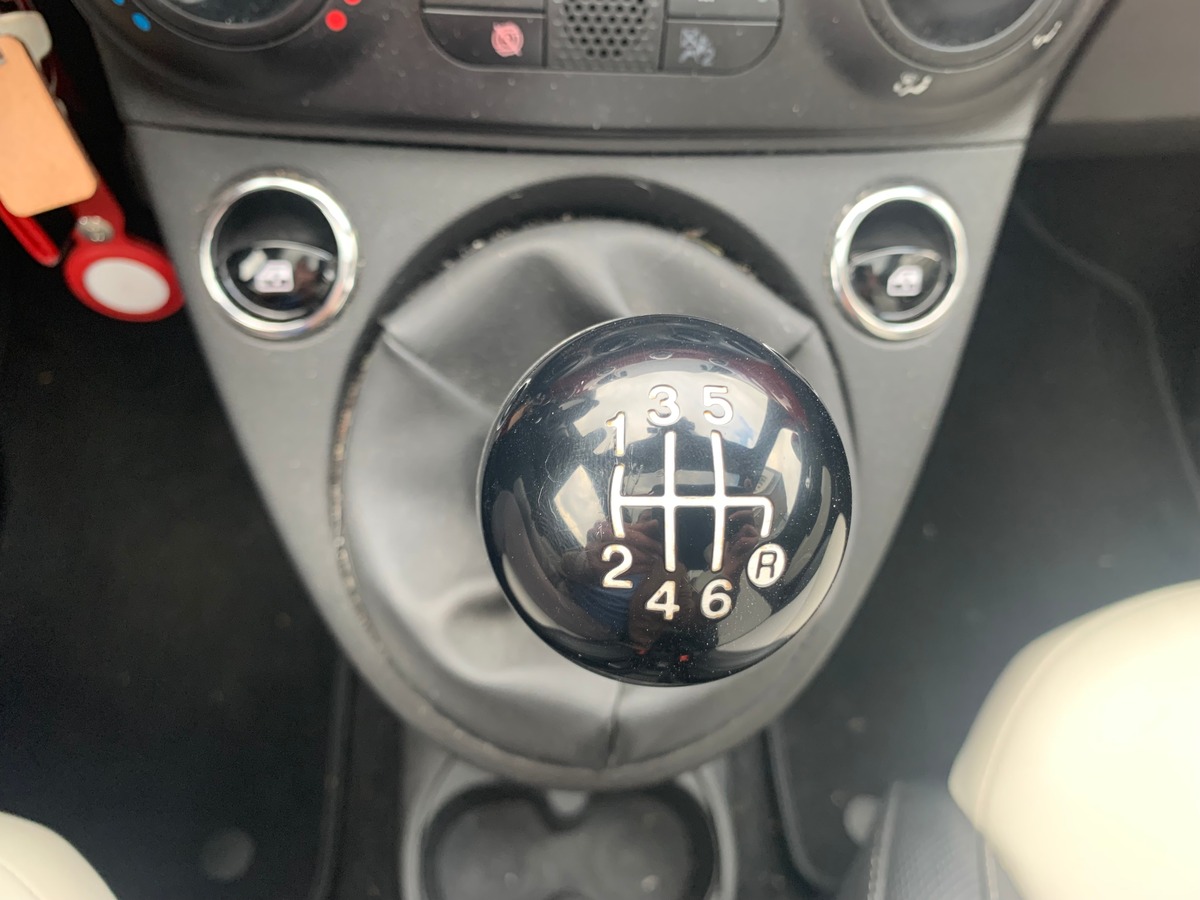 Fiat 500 70 ch | Hybrid | Toit vitré | Régulateur de vitesse | Climatisation