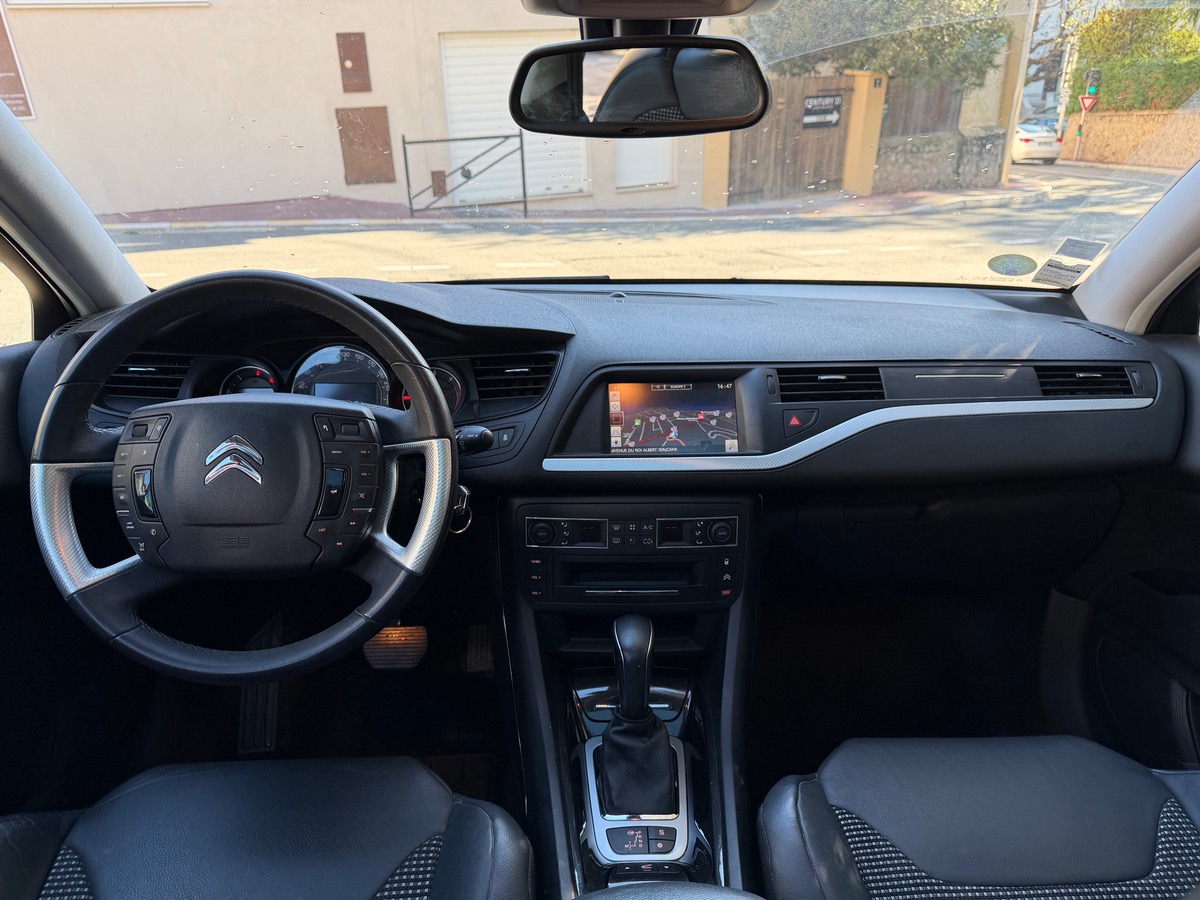 Citroën C5 Tourer 2.0 HDI 181 CV / Hydractive / Exécutive / Toit Panoramique / GPS