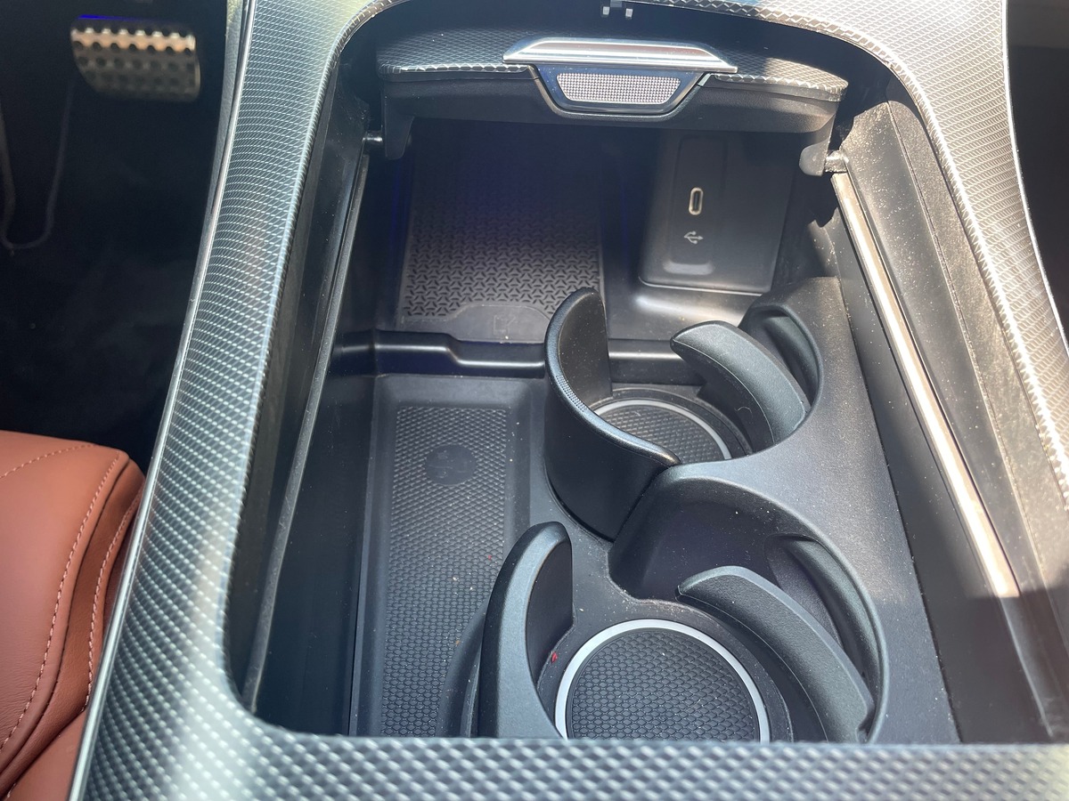 Mercedes-Benz Classe GLC 220D 2.0 197CV TVA RECUPERABLE-CARPLAY-TOIT OUVRANT-SIEGE CHAUFFANT-AMG LINE