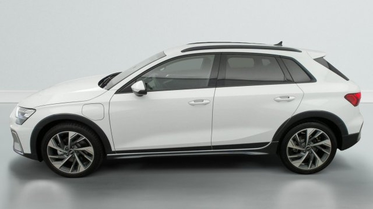 Audi A3 ALLSTREET TFSI e Hybride rechargeable | 204 | S tronic 6 | Design