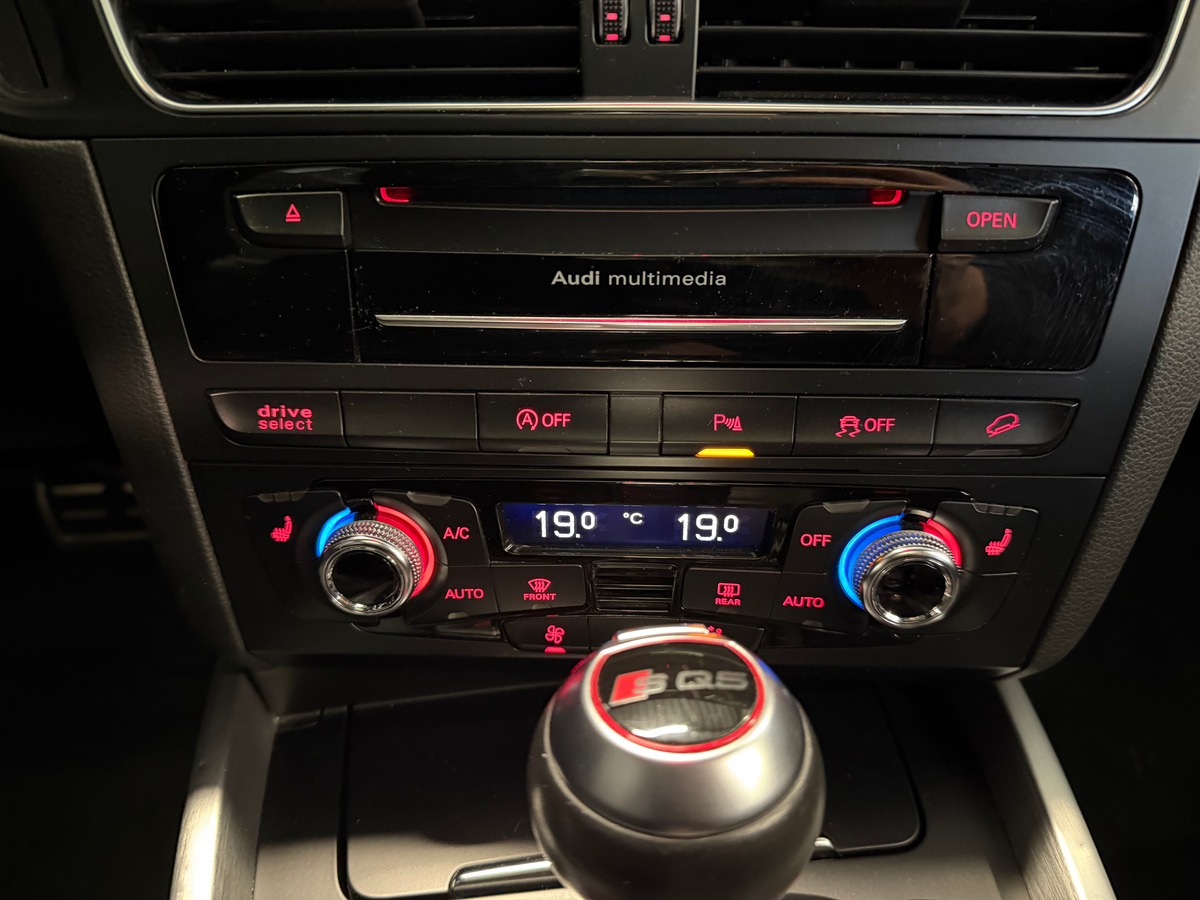 Audi SQ5 3.0 V6 BITDI 313CH QUATTRO Toit Panoramique Ouvrant / Sono Bang & Olufsen / Caméra de Recul