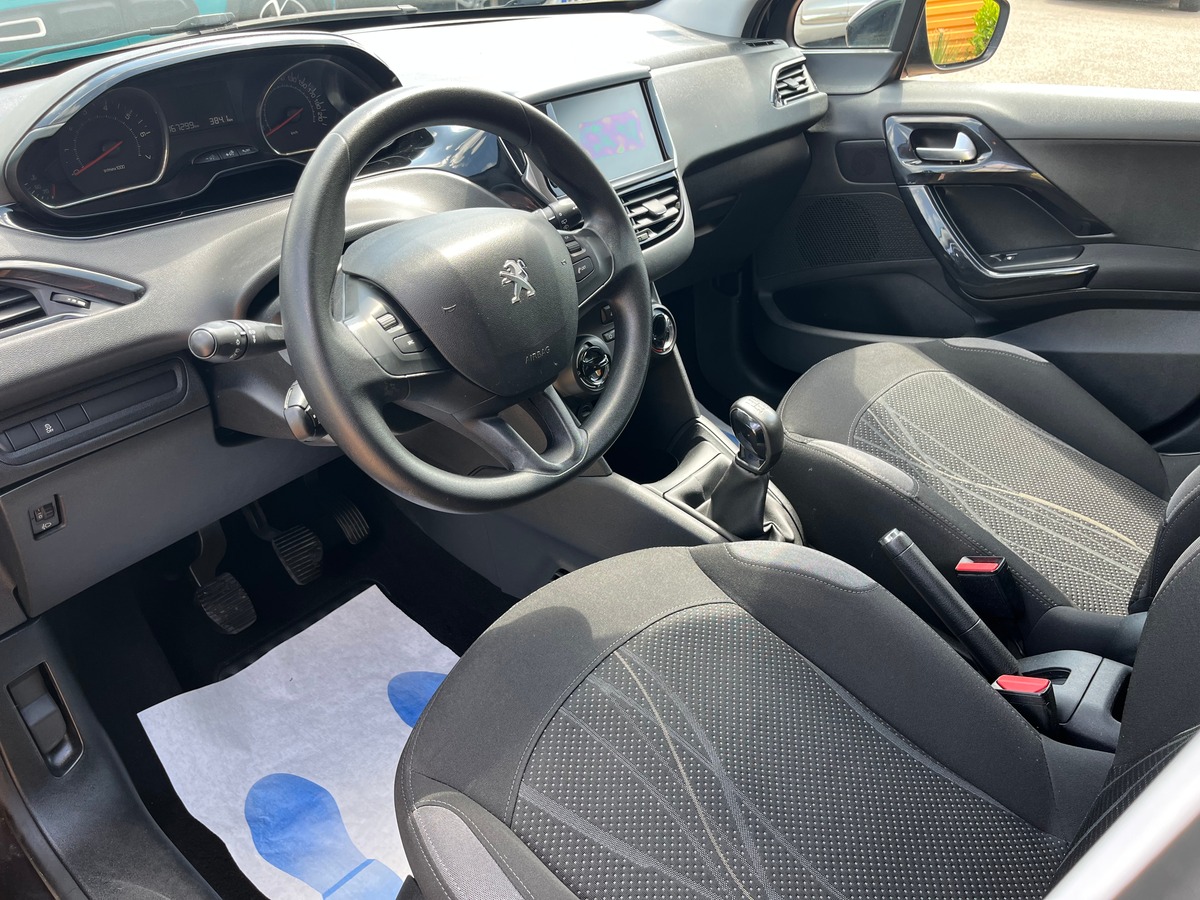 Peugeot 208 5 Portes 1.2 VTi 82 CH ACTIVE