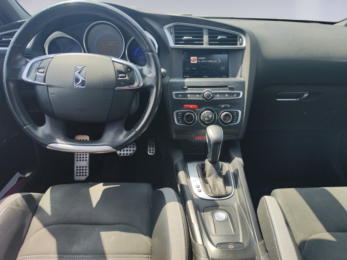Citroën DS4 1.6 hdi 120 sport chic MOTEUR NEUF CHANGER CHEZ CITROEN