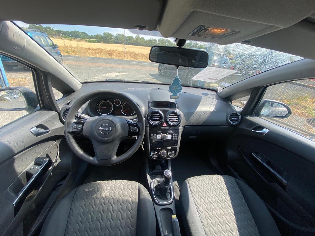 Opel Corsa 1.3 ctdi 75cv 162050km