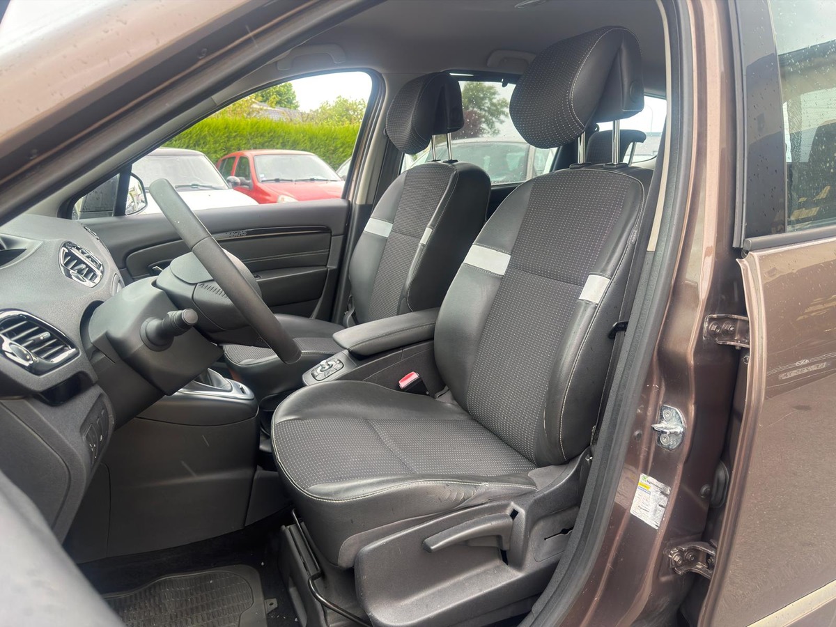 RENAULT Grand Scenic 1.5 DCI 110ch 7 places BVM Distribution OK / Embrayage OK / Entretien OK