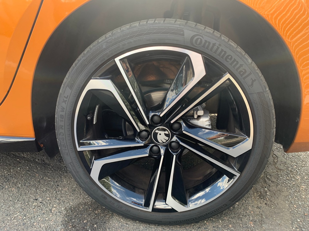 Skoda Fabia 116 chevaux | Monte carlo | Caméra de recul | GPS | Régulateur de vitesse | Roue secours