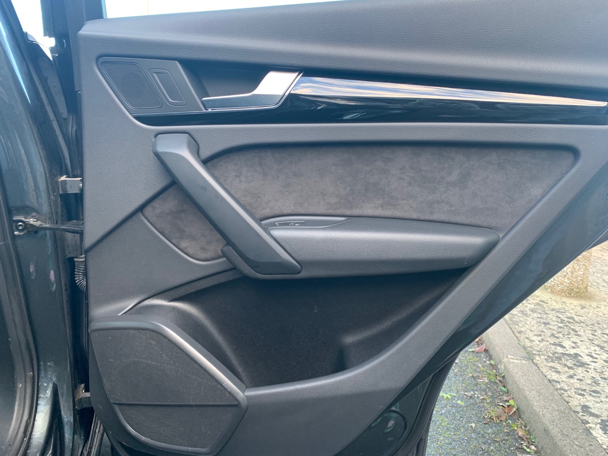 Audi Q5 190 ch | S-Line | Virtual Cockpit | Coffre assisté électriquement | Caméra de recul