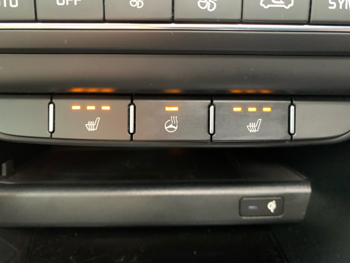 Kia ProCeed 140 ch | GT LINE PREMIUM | Caméra recul | Toit ouvrant | Démarrage sans clé | Phares LED