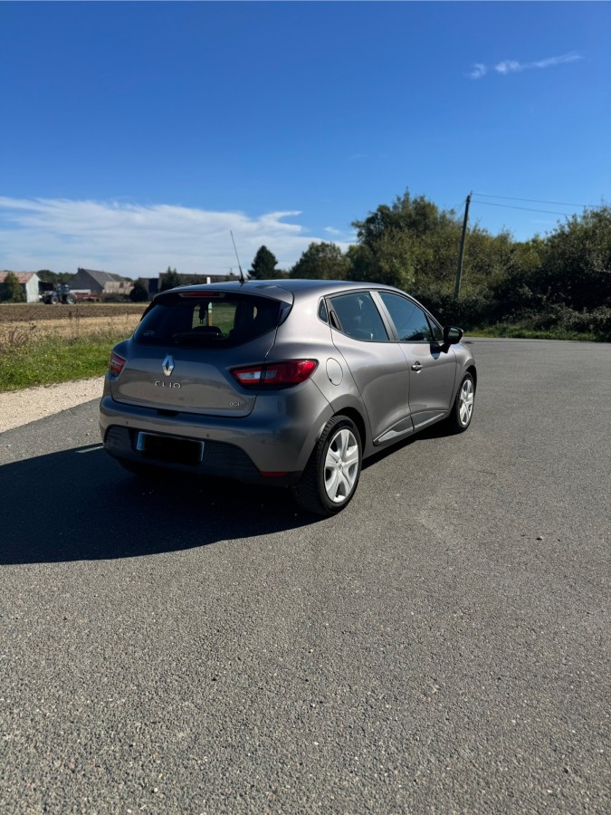 RENAULT Clio IV 90 ch | Business | GPS | Régulateur de vitesse | Climatisation | Radar de recul