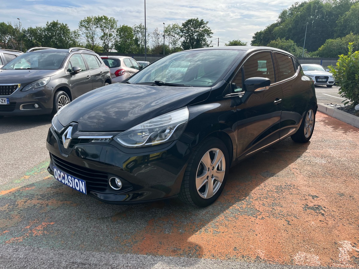 RENAULT Clio IV 0.9 TCe eco2 90 ch