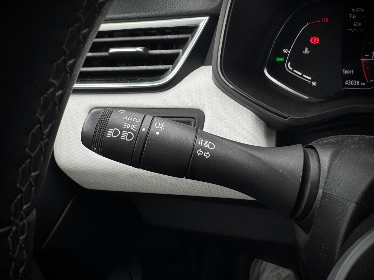 RENAULT Clio V 1.0 TCE 90 INTENS / BVM