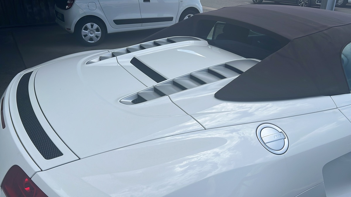 Audi R8 SPYDER 430 CHEVAUX | Siéges chauffants | Sellerie cuir Nappa Brun | Boîte manuelle trés rare
