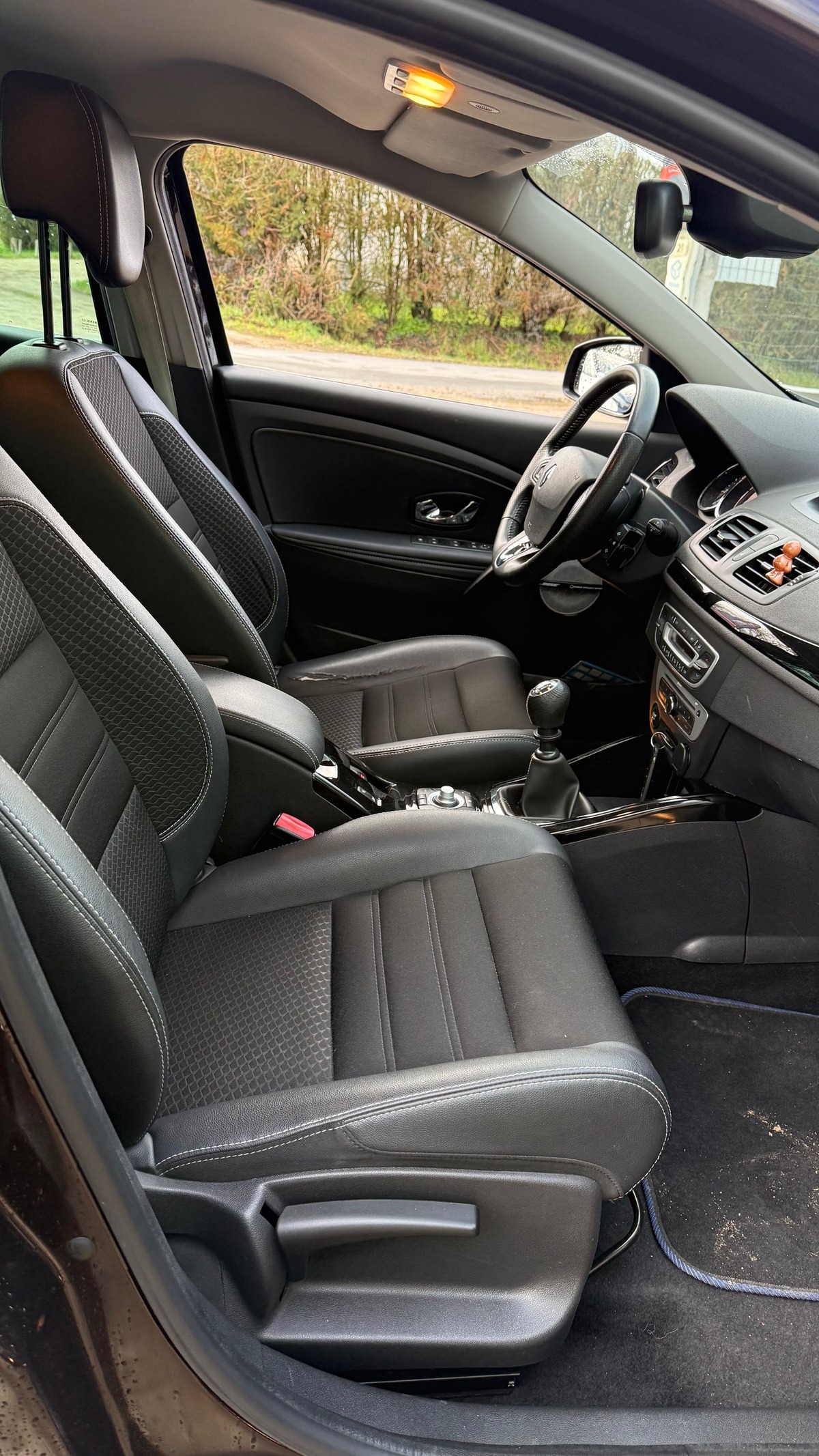 RENAULT Megane III 3 dci 1.6 130 Chx BOSE 162 000 Kms