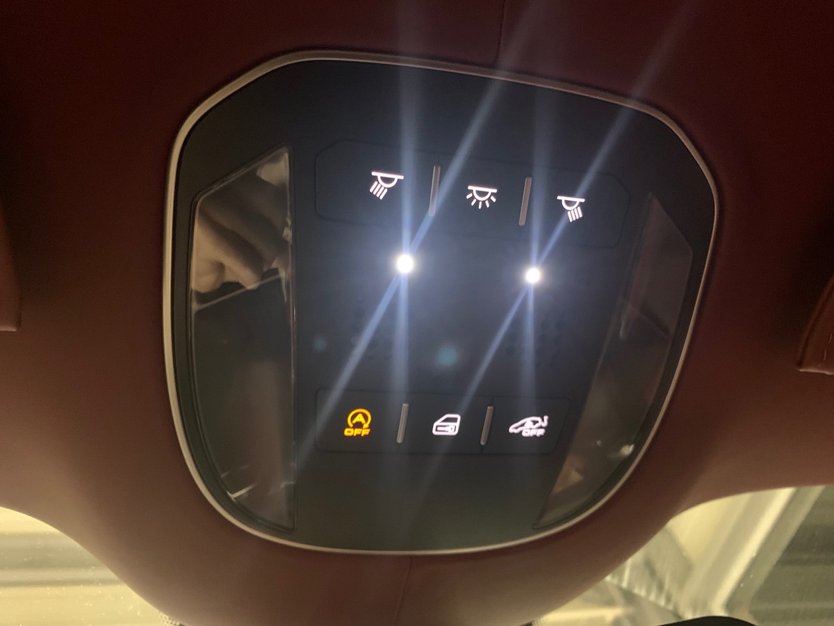 Ferrari GTC4LUSSO T 610 ch | V8 3.9 | Dernière révision constructeur à 22209 kms en 02/2025