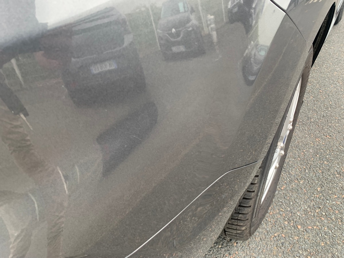 Ford TRANSIT CUSTOM 130 ch | L1H1 Trend Business | 3 Places | Caméra recul | Attelage | Roue secours