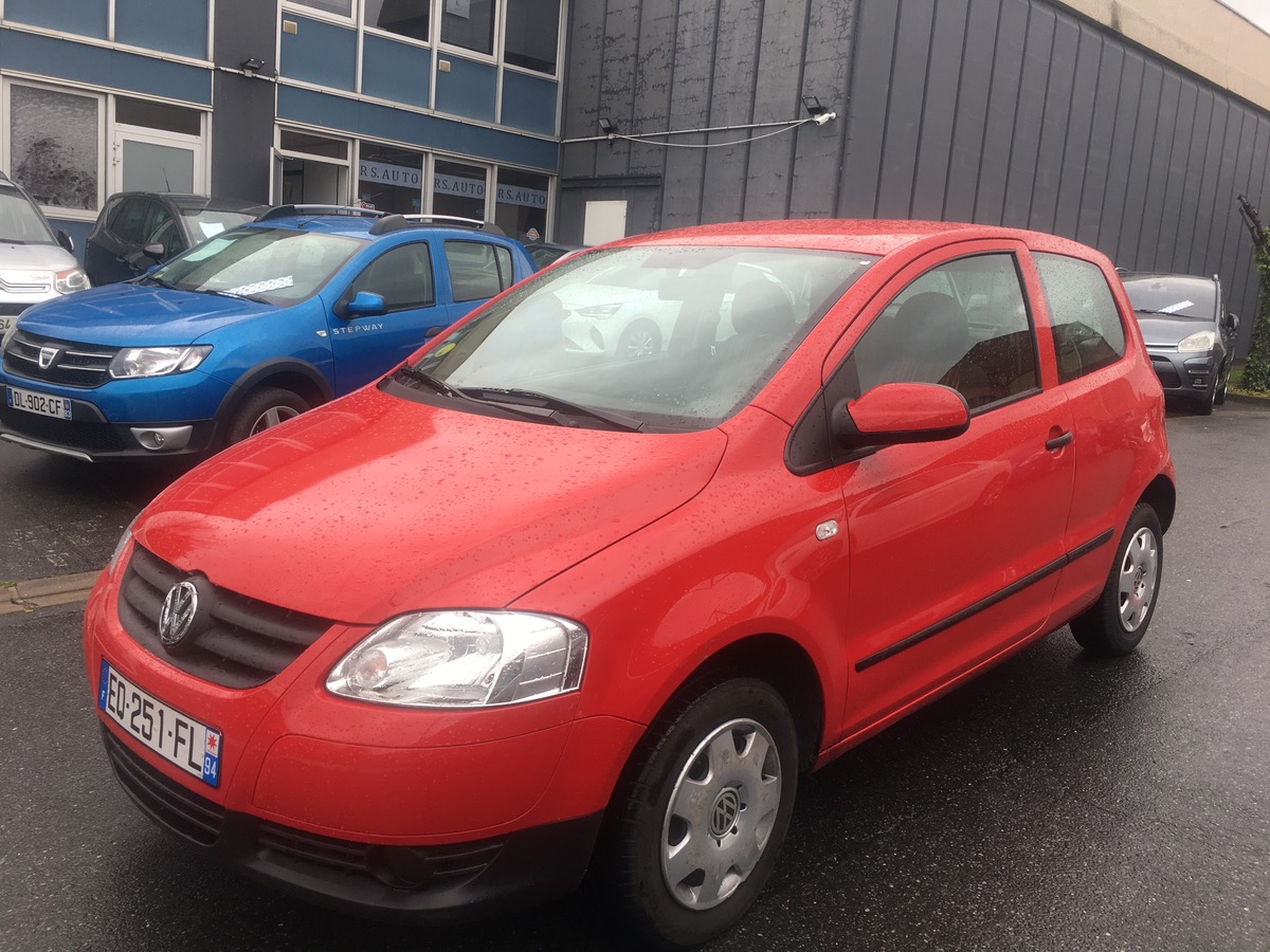 Volkswagen Fox 1.2 55 CV trend 04 CV 4X fois CBL
