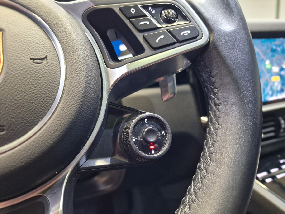 Porsche Cayenne Coupé III 3.0 V6 462 HYBRID