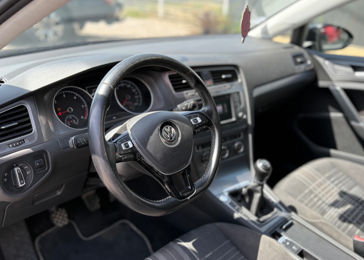 Volkswagen GOLF 7 VII 2.0 TDI 150 BLUEMOTION TECHNOLOGY LOUNGE BV6 5P