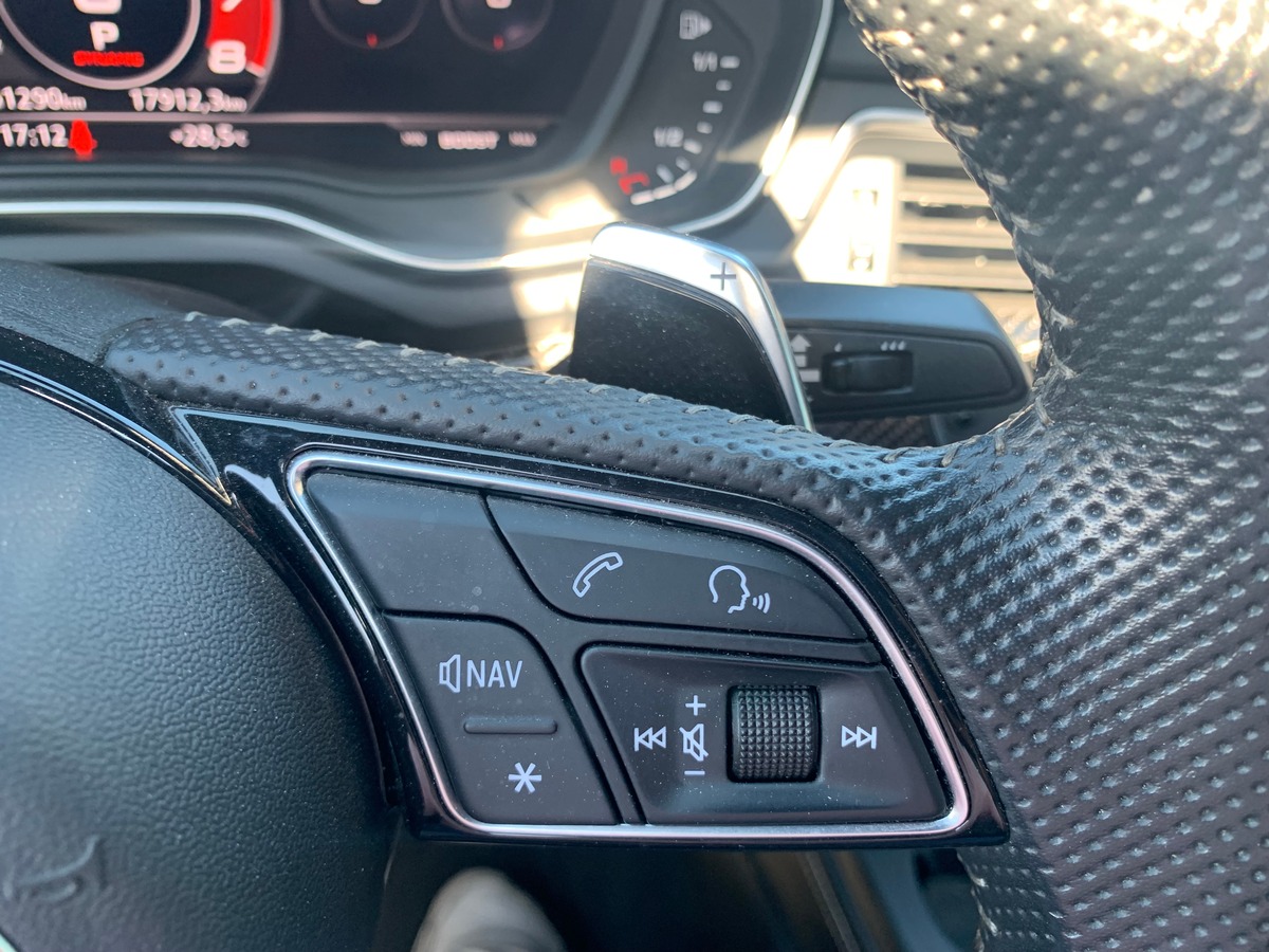 Audi RS5 450 ch | Quattro | Toit ouvrant | Caméra de recul | Affichage tête haute | Apple car Play